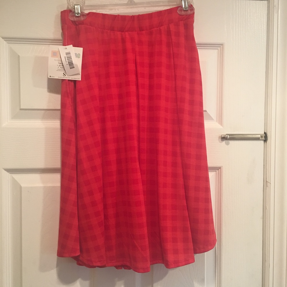 NWT LuLaRoe red gingham check plaid Madison small